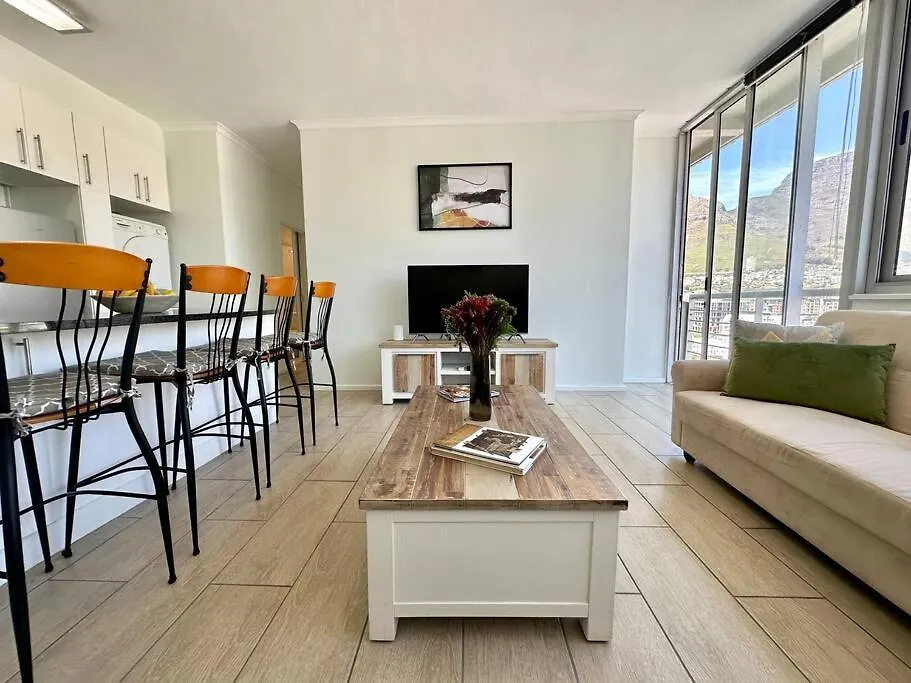Stunning View Of Table Mountain Apartment Cape Town